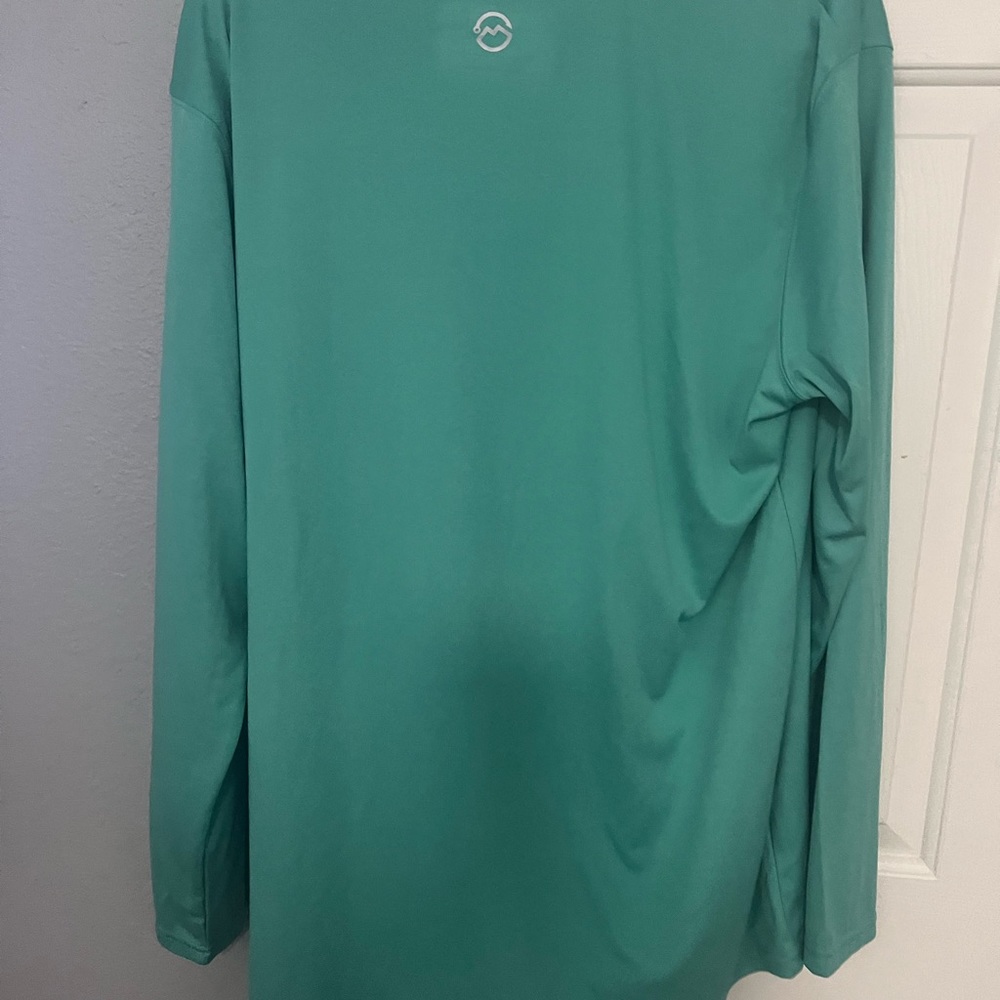 Tee - Picture 3 of 5